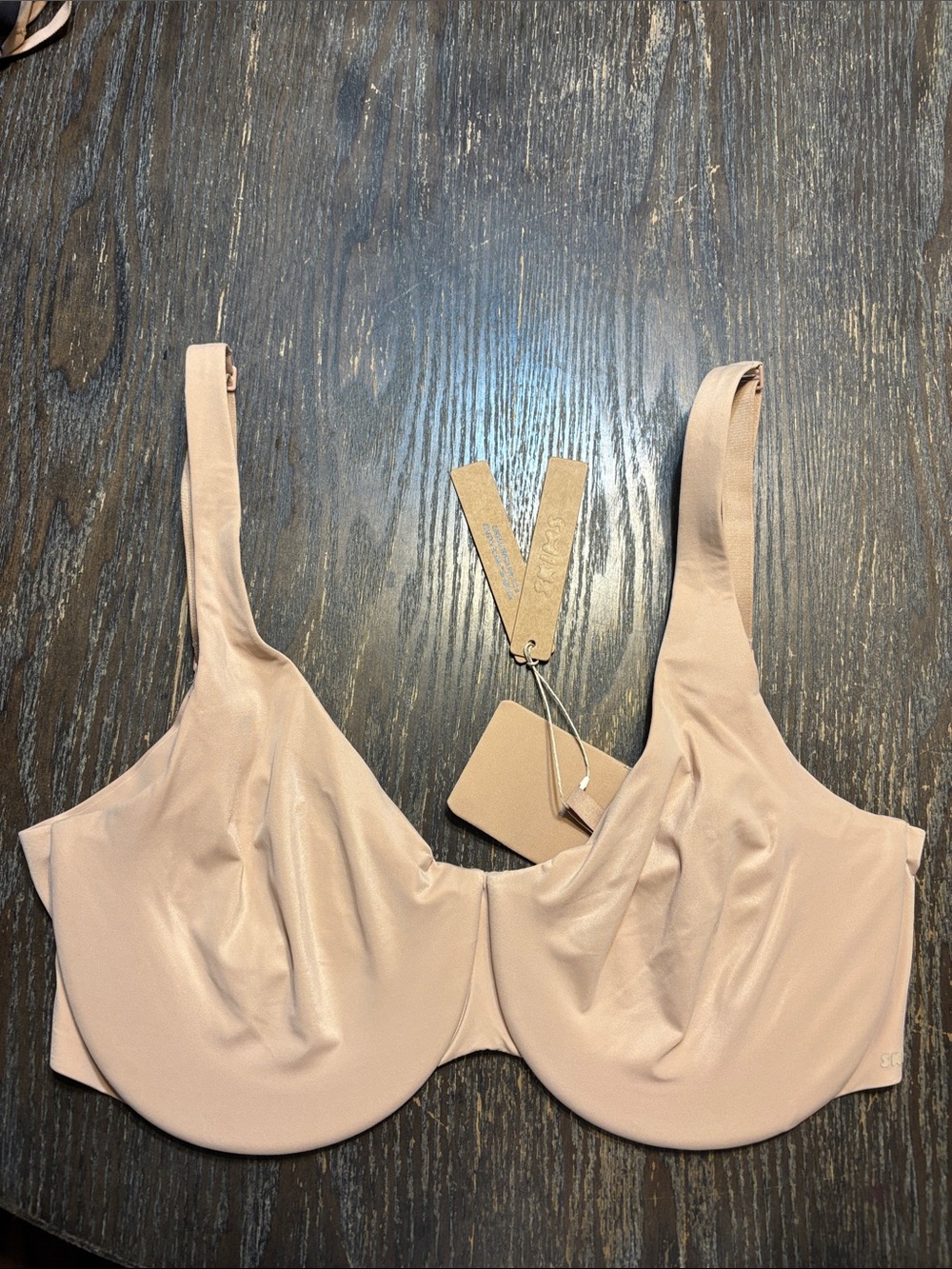 SKIMS Smoothing intimate full coverage clay 36DD Bra NWT